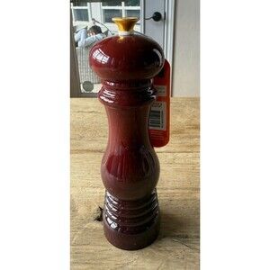Le Creuset Acrylic Classic Manual Salt Mill 8 in Rhone NEW